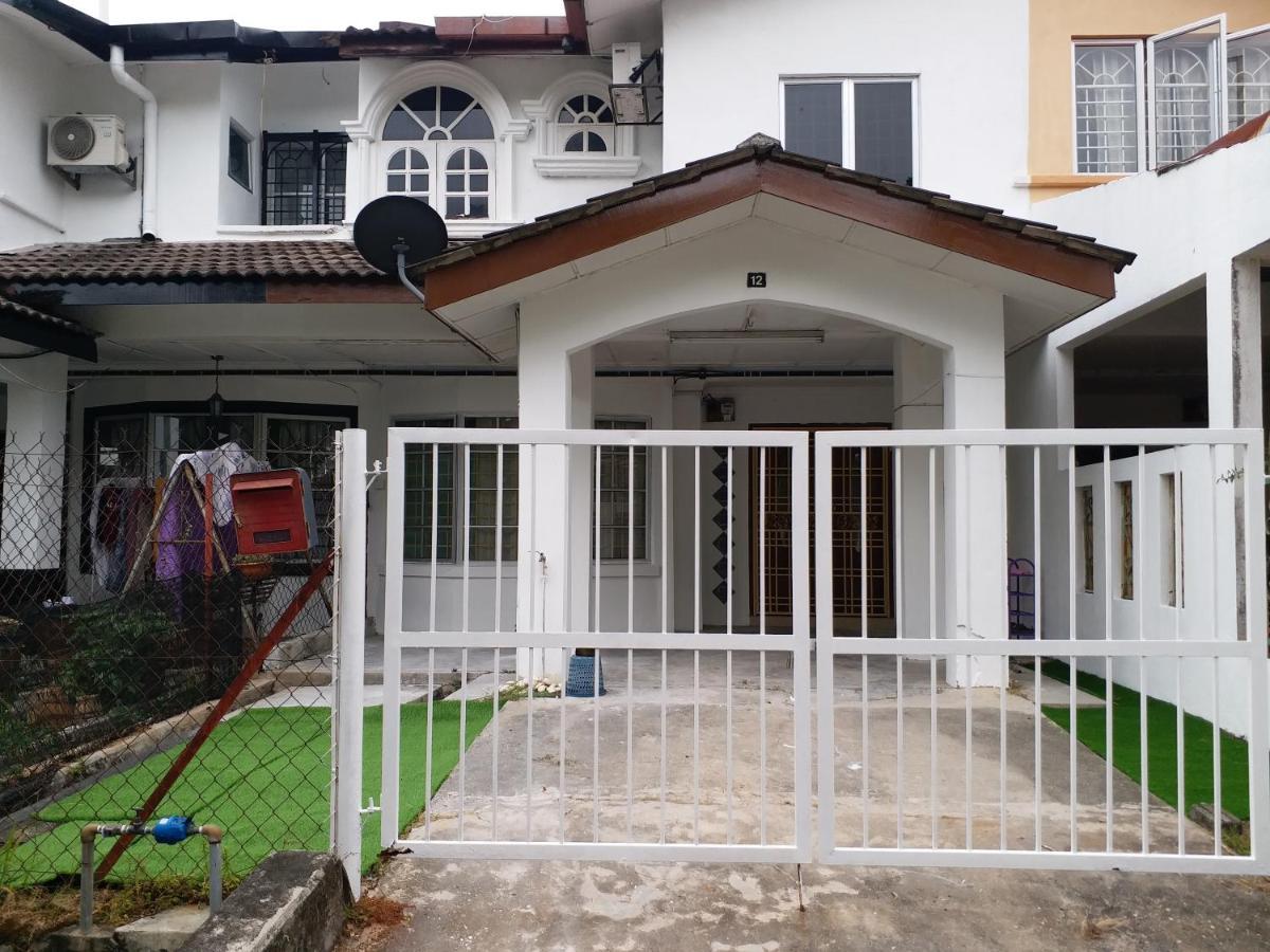 D' Homestay Bandar Baru Bangi Exterior photo